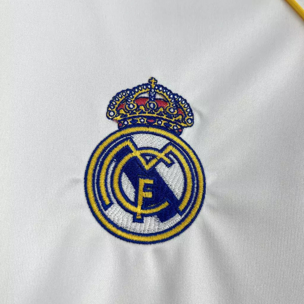 Real Madrid 2025/26 Home Jersey – Fan Version – Men