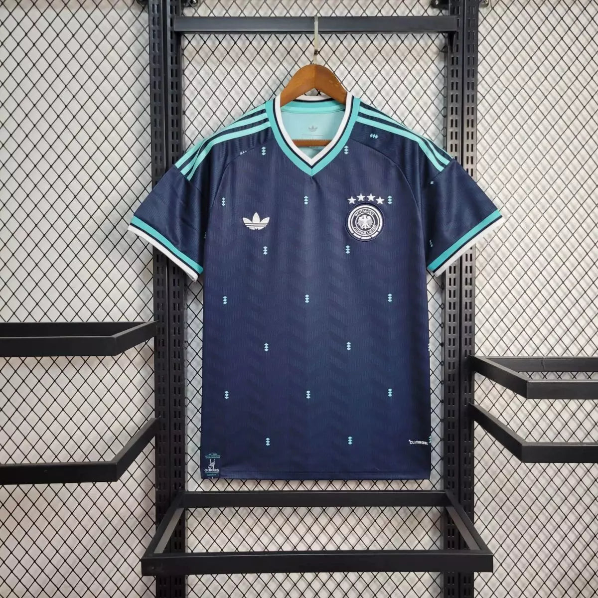 Germany 2025/26 – Visit »World Cup» – Fan – Male