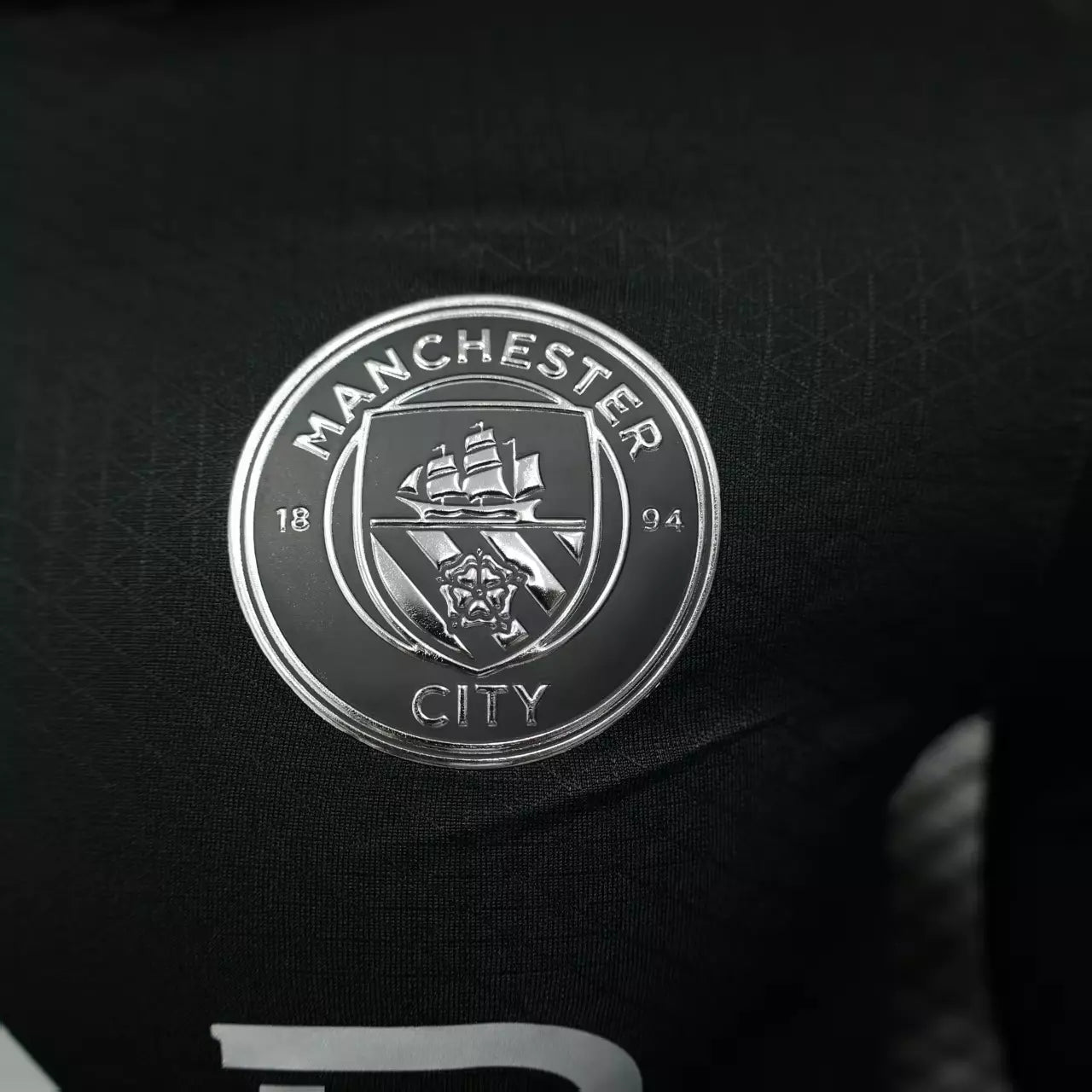 Manchester City 2025/26 Away Player Version Long Sleeve Soccer Jersey – Men