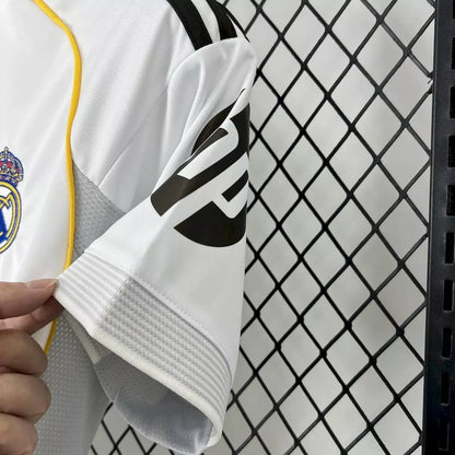 Real Madrid 2025/26 Home Jersey – Fan Version – Men