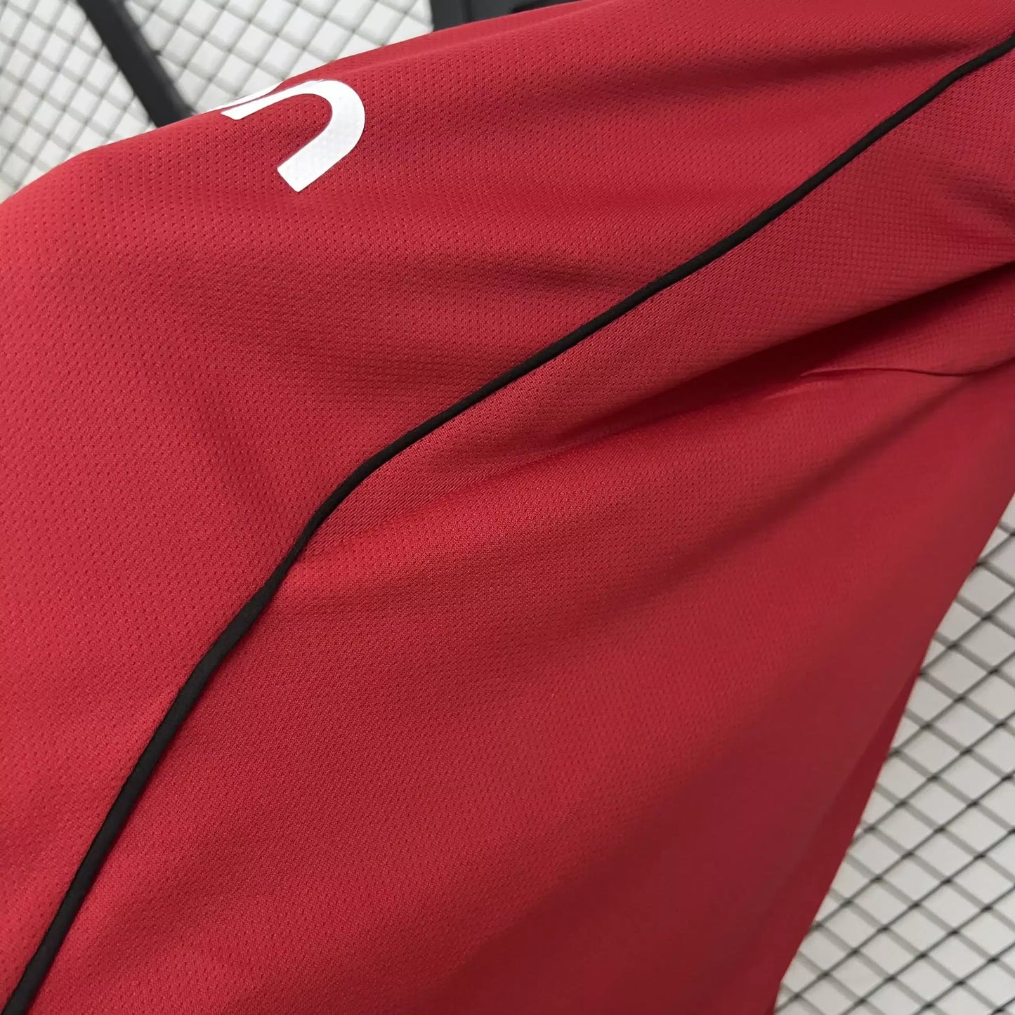Manchester United 2025/26 – Home – Fan – Man